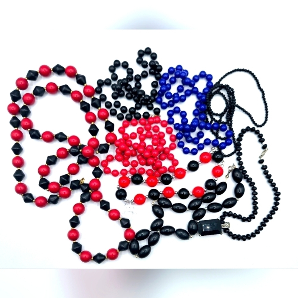 LOT of Mixed Beaded Necklaces Black Red Blue 8 total various materials
